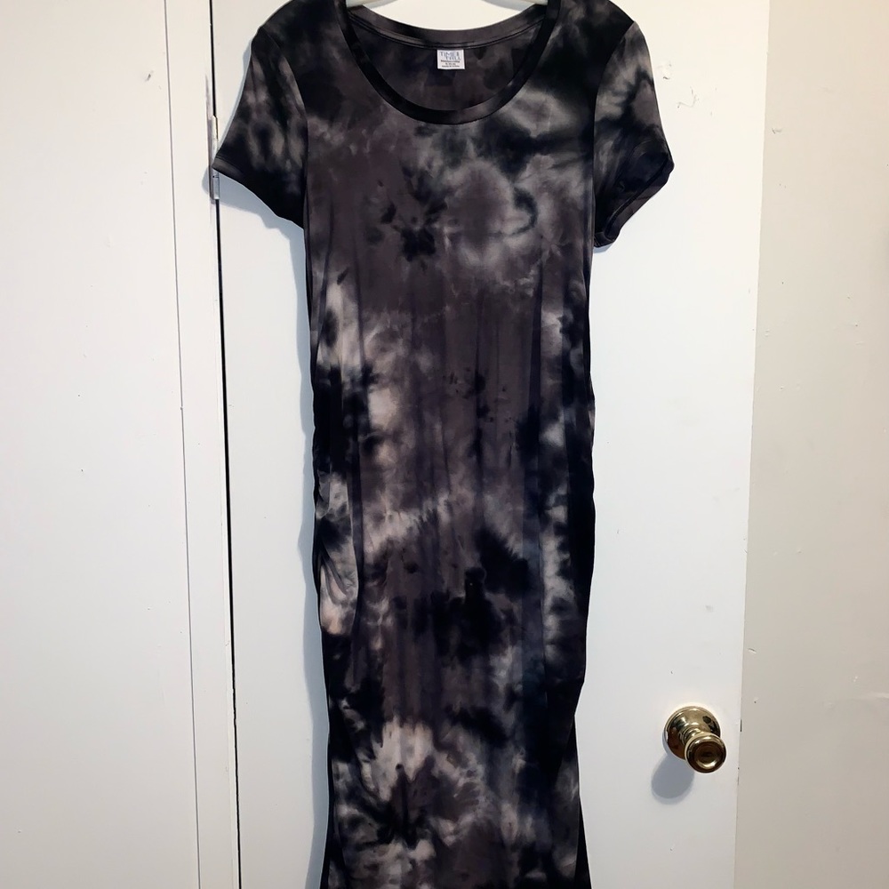Long Maternity dresses